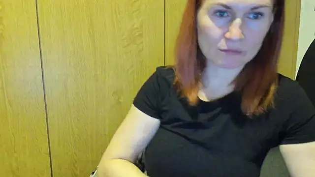 Snapshot of Sheandhim23 chatting on February 14, 2025, 5:25 pm Sheandhim23 online show from February 14, 2025, 5:25 pm