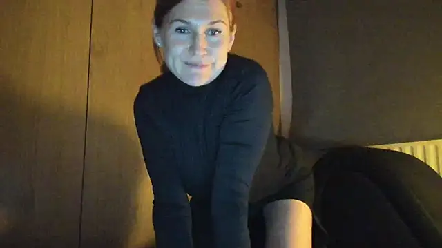 Snapshot of Sheandhim23 chatting on March 7, 2025, 10:21 pm Sheandhim23 online show from March 7, 2025, 10:21 pm