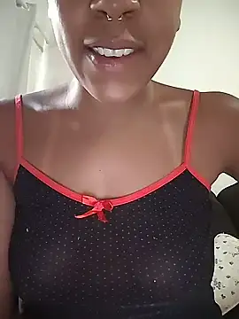 Snapshot of Julia_Pretinha chatting on January 13, 2026, 1:38 pm Julia Pretinha online show from January 13, 2026, 1:38 pm