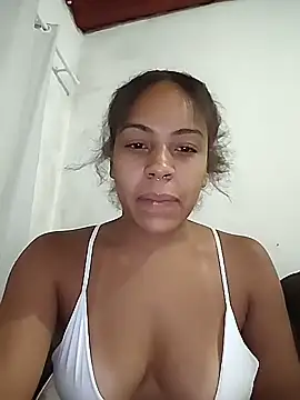 Snapshot of Julia_Pretinha chatting on February 1, 2026, 3:49 am Julia Pretinha online show from February 1, 2026, 3:49 am