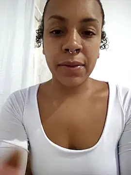 Snapshot of Julia_Pretinha chatting on March 22, 2026, 12:47 am Julia Pretinha online show from March 22, 2026, 12:47 am