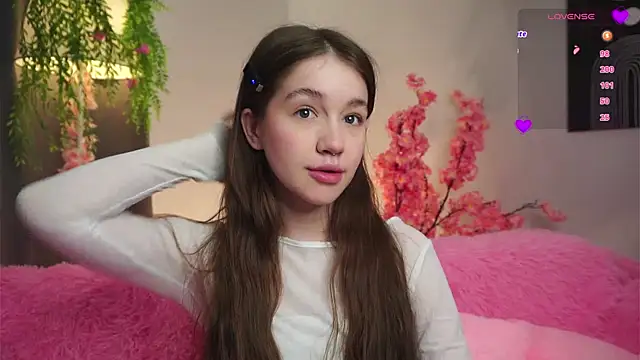 AmiLewis online show from March 17, 2025, 1:03 am