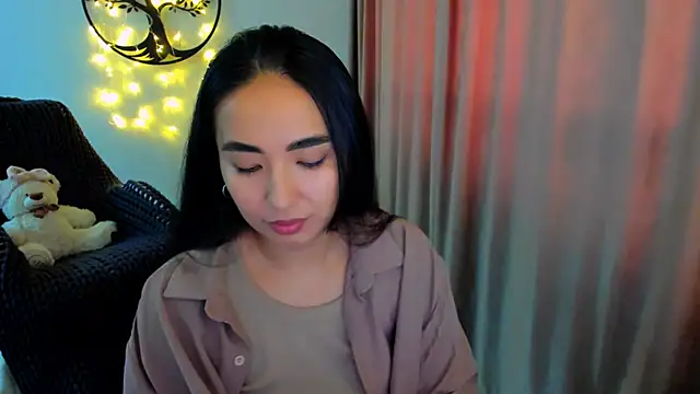 worldofkim online show from February 7, 2026, 9:46 am