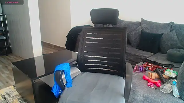 Snapshot of yummy_sweet_caramel chatting on May 23, 2026, 6:51 am yummy sweet caramel online show from May 23, 2026, 6:51 am