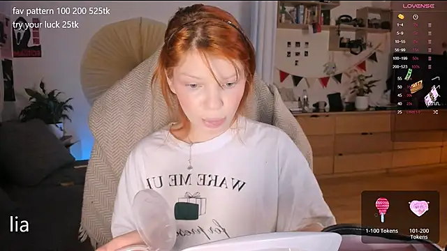 lil lia online show from November 10, 2025, 7:46 pm