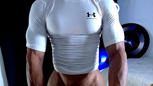 Antonywebb94 online show from November 13, 2025, 4:28 pm