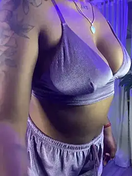 haiiley more online show from February 8, 2025, 2:47 am