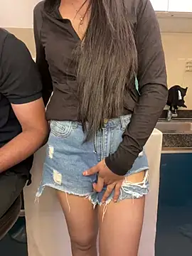 Snapshot of Miss__Malaika chatting on March 2, 2025, 1:27 pm Miss Malaika online show from March 2, 2025, 1:27 pm