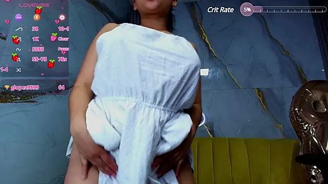 Snapshot of _mila_sweet_v chatting on February 27, 2025, 12:43 am mila sweet v online show from February 27, 2025, 12:43 am