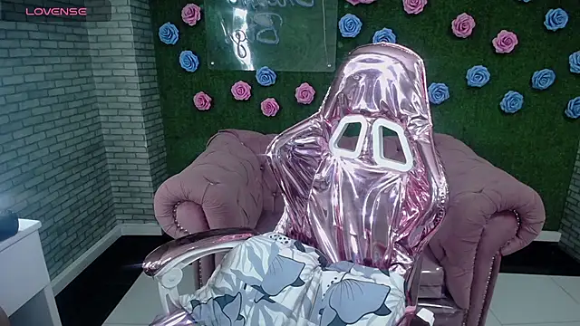 Snapshot of _mila_sweet_v chatting on March 4, 2025, 3:11 am mila sweet v online show from March 4, 2025, 3:11 am