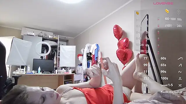 Snapshot of AdrianaSea chatting on March 22, 2025, 12:25 pm AdrianaSea online show from March 22, 2025, 12:25 pm