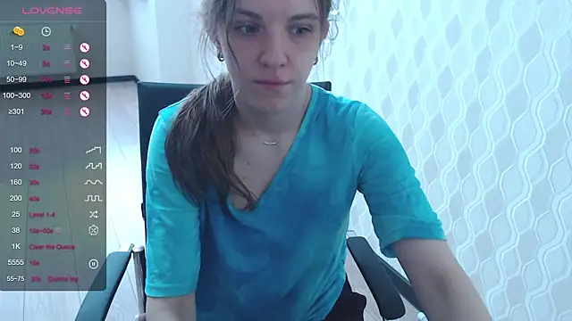 Snapshot of LisaHeart chatting on January 12, 2025, 7:32 am LisaHeart online show from January 12, 2025, 7:32 am