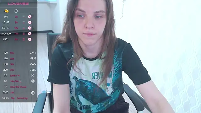 Snapshot of LisaHeart chatting on January 14, 2025, 1:17 pm LisaHeart online show from January 14, 2025, 1:17 pm