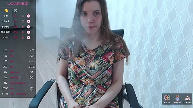 Snapshot of LisaHeart chatting on March 17, 2025, 7:15 pm LisaHeart online show from March 17, 2025, 7:15 pm