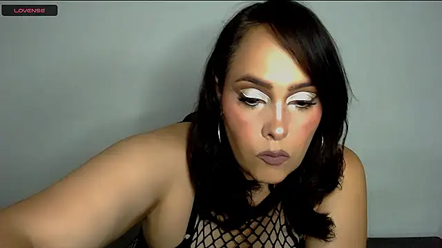 Miss Agatha online show from December 4, 2024, 2:31 am