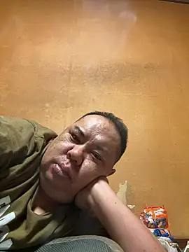 Snapshot of punk0805 chatting on October 8, 2025, 1:31 pm punk0805 online show from October 8, 2025, 1:31 pm