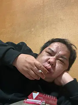 Snapshot of punk0805 chatting on February 15, 2026, 12:47 pm punk0805 online show from February 15, 2026, 12:47 pm