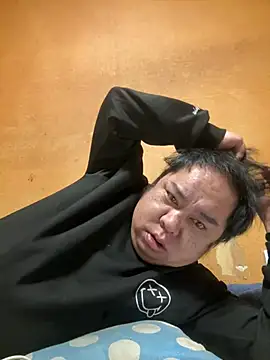 Snapshot of punk0805 chatting on March 9, 2026, 1:48 pm punk0805 online show from March 9, 2026, 1:48 pm