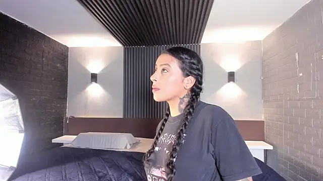 magic marg online show from October 13, 2025, 8:53 pm