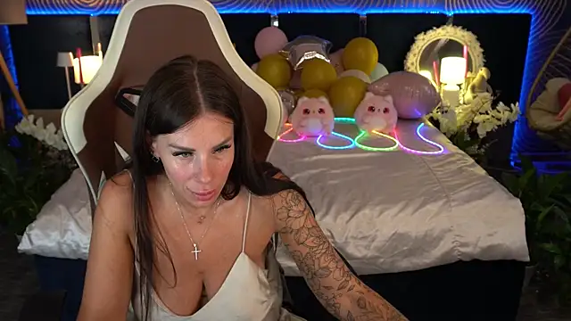 Snapshot of IsabellaFoxyy chatting on July 31, 2026, 12:26 pm IsabellaFoxyy online show from July 31, 2026, 12:26 pm