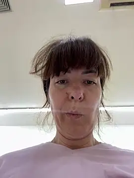 eveangelll online show from December 6, 2024, 4:36 am