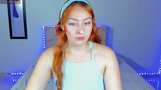 Snapshot of April_sommer1 chatting on September 11, 2025, 10:59 am April sommer1 online show from September 11, 2025, 10:59 am