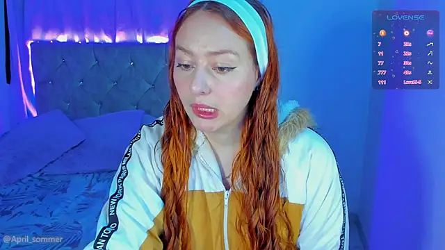 Snapshot of April_sommer1 chatting on November 22, 2025, 8:13 am April sommer1 online show from November 22, 2025, 8:13 am