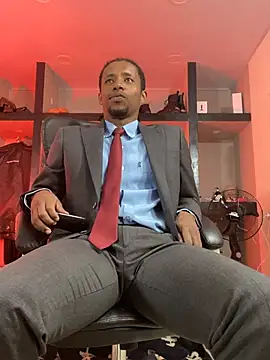AlejoKhalifa  online show from July 6, 2026, 4:53 pm