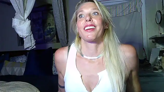 Glamazonx online show from July 22, 2026, 11:51 pm