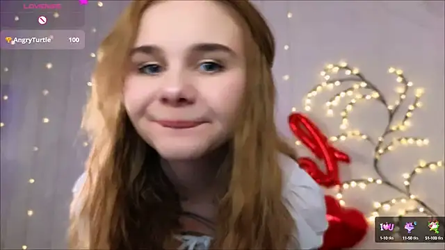 Snapshot of Britney_Lynch chatting on January 29, 2025, 8:46 pm Britney Lynch online show from January 29, 2025, 8:46 pm