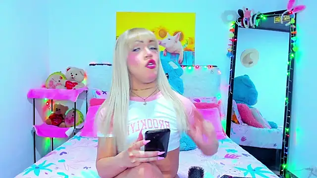 Candy Candy   online show from October 17, 2025, 12:36 am