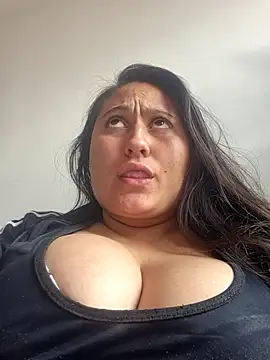 Snapshot of Celeem_ chatting on July 12, 2026, 8:55 pm Celeem online show from July 12, 2026, 8:55 pm