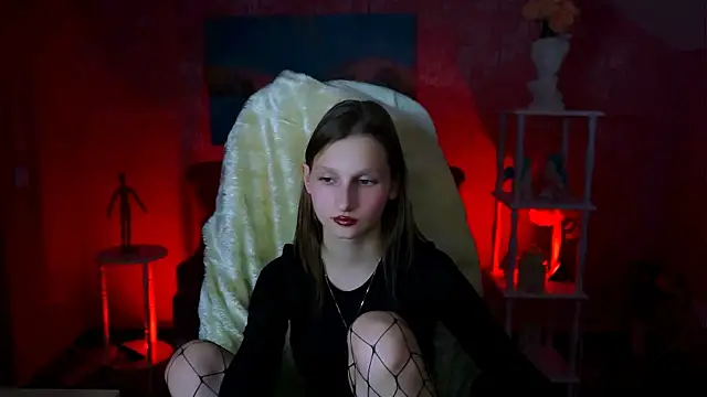 EllaHorton online show from January 29, 2025, 6:50 pm