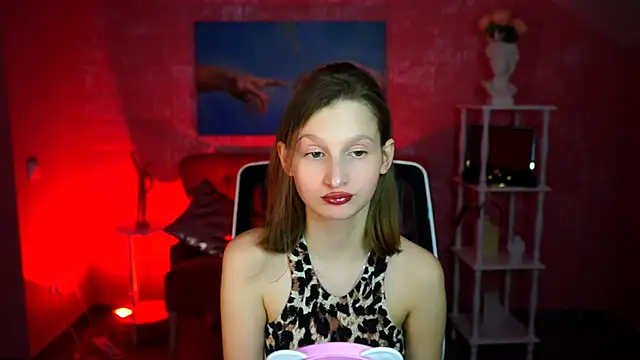 Snapshot of EllaHorton chatting on April 2, 2026, 1:42 pm EllaHorton online show from April 2, 2026, 1:42 pm