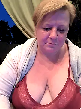 Snapshot of jusichka chatting on June 26, 2026, 7:07 pm jusichka online show from June 26, 2026, 7:07 pm
