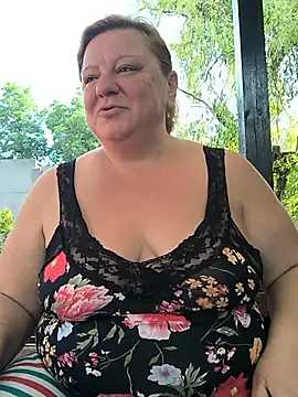Snapshot of jusichka chatting on June 30, 2026, 5:41 am jusichka online show from June 30, 2026, 5:41 am