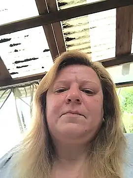 Snapshot of jusichka chatting on July 13, 2026, 6:38 am jusichka online show from July 13, 2026, 6:38 am