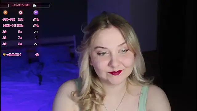 Snapshot of sensual_girrrl chatting on June 9, 2026, 12:11 am sensual girrrl online show from June 9, 2026, 12:11 am