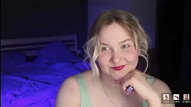 Snapshot of sensual_girrrl chatting on June 11, 2026, 12:32 am sensual girrrl online show from June 11, 2026, 12:32 am