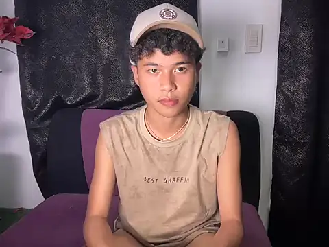 Asiantwink21 online show from January 14, 2026, 1:50 pm