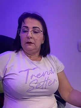 Snapshot of PaulinaSanders_X chatting on December 23, 2024, 6:48 pm PaulinaSanders X online show from December 23, 2024, 6:48 pm