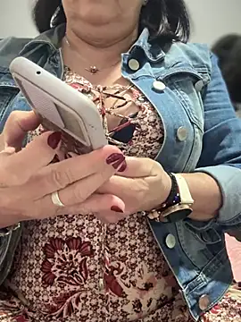 Snapshot of PaulinaSanders_X chatting on January 13, 2025, 8:26 pm PaulinaSanders X online show from January 13, 2025, 8:26 pm