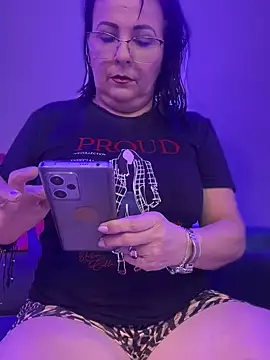 Snapshot of PaulinaSanders_X chatting on February 1, 2025, 7:23 pm PaulinaSanders X online show from February 1, 2025, 7:23 pm