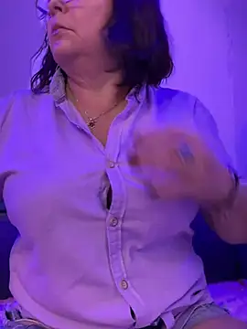 Snapshot of PaulinaSanders_X chatting on February 5, 2025, 7:20 pm PaulinaSanders X online show from February 5, 2025, 7:20 pm