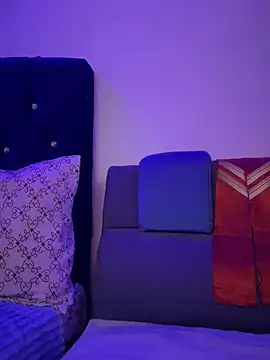 Snapshot of PaulinaSanders_X chatting on February 14, 2025, 6:08 pm PaulinaSanders X online show from February 14, 2025, 6:08 pm