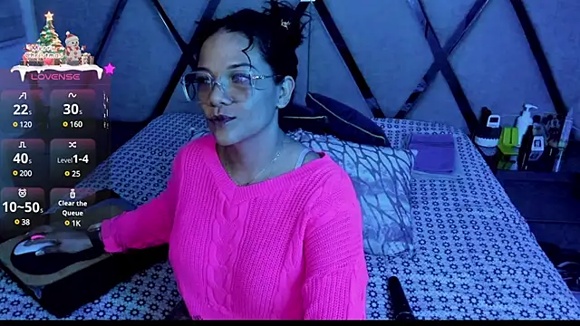 paula daniela1 online show from December 30, 2024, 10:55 pm