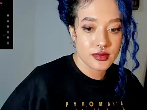 Snapshot of kat_apple chatting on February 26, 2025, 3:21 am kat apple online show from February 26, 2025, 3:21 am