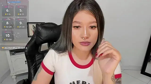 kat apple online show from January 7, 2026, 12:24 am