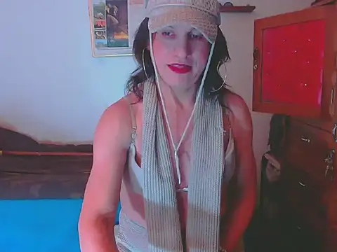 LorenJade online show from January 8, 2026, 7:32 am