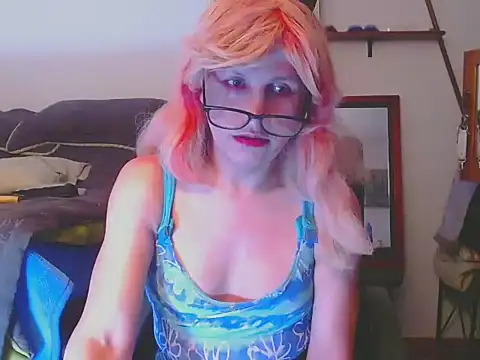 Snapshot of LorenJade chatting on May 31, 2026, 7:37 am LorenJade online show from May 31, 2026, 7:37 am